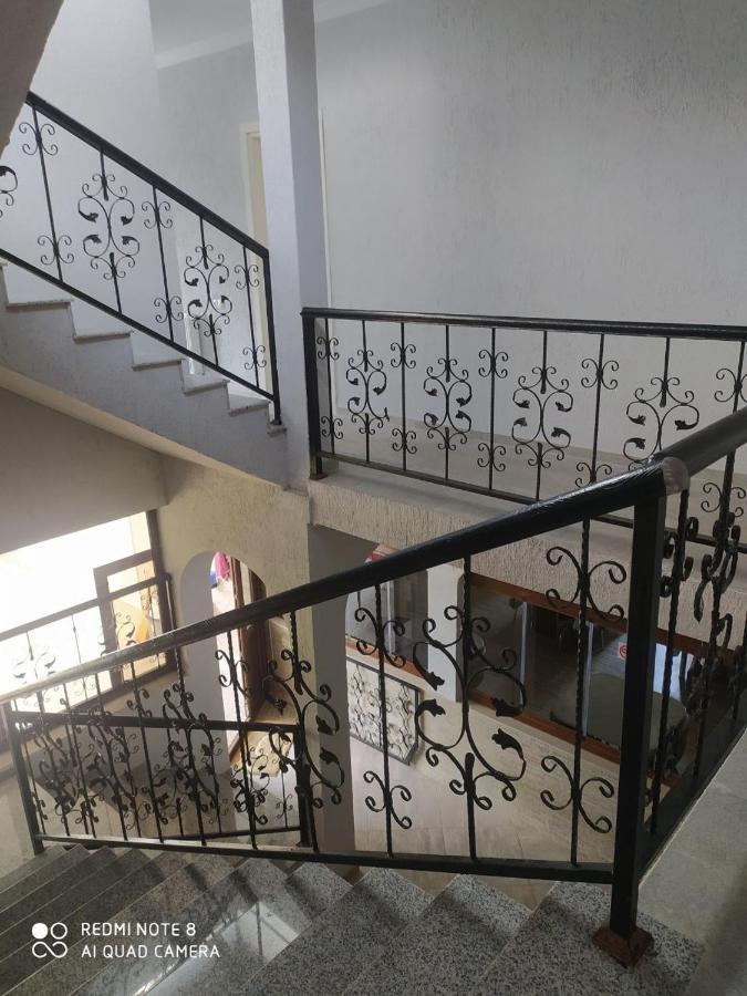 House On Moryakov 55 Aparthotel Чакви Екстериор снимка