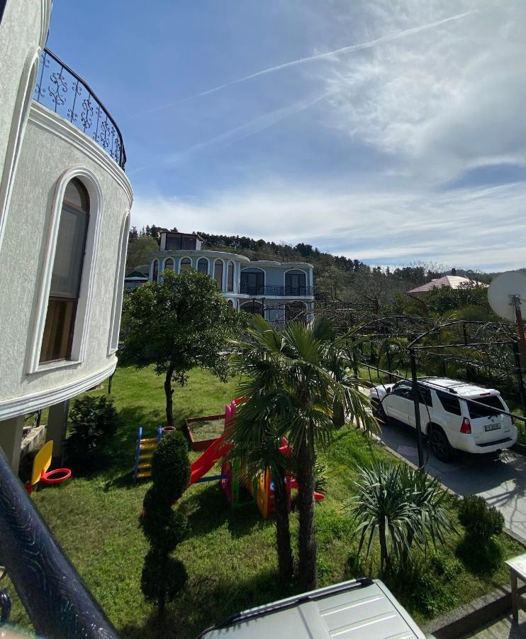House On Moryakov 55 Aparthotel Чакви Екстериор снимка