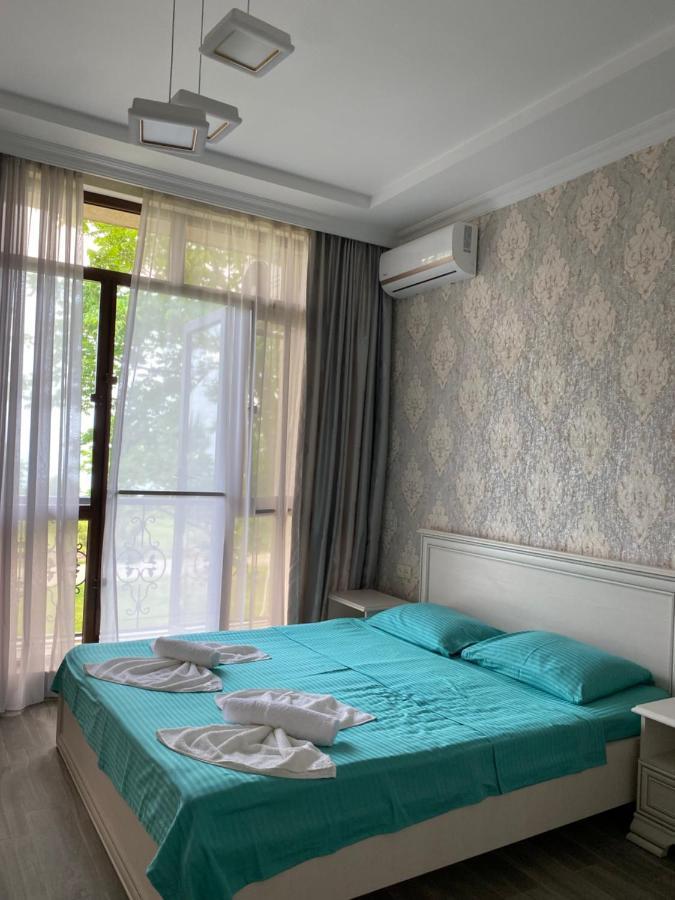 House On Moryakov 55 Aparthotel Чакви Екстериор снимка