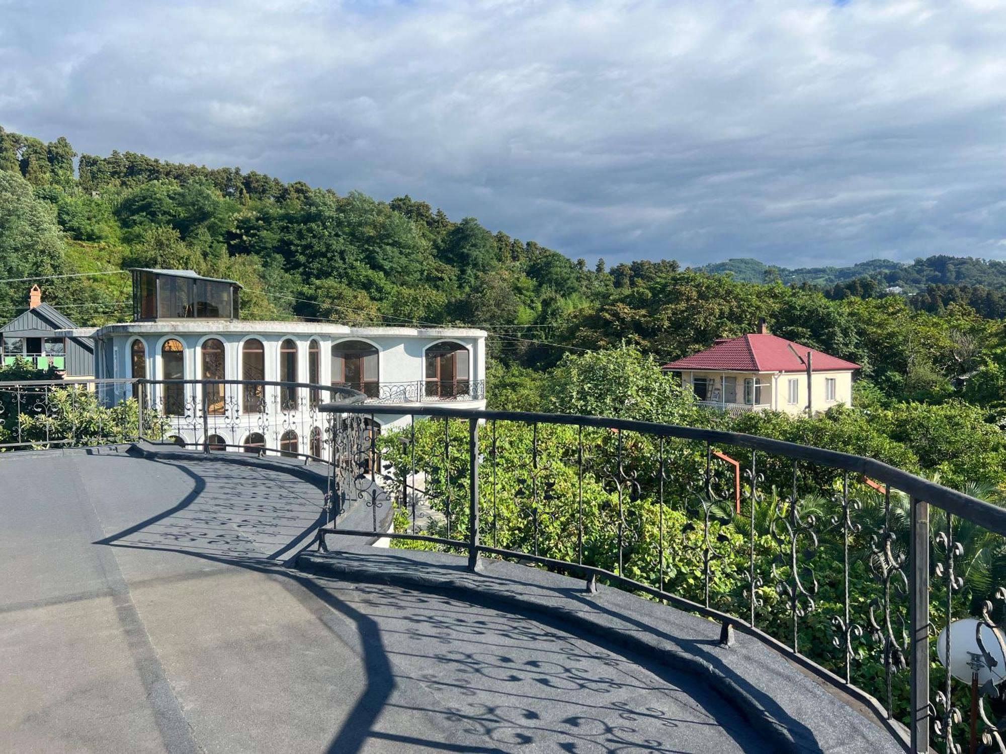 House On Moryakov 55 Aparthotel Чакви Екстериор снимка