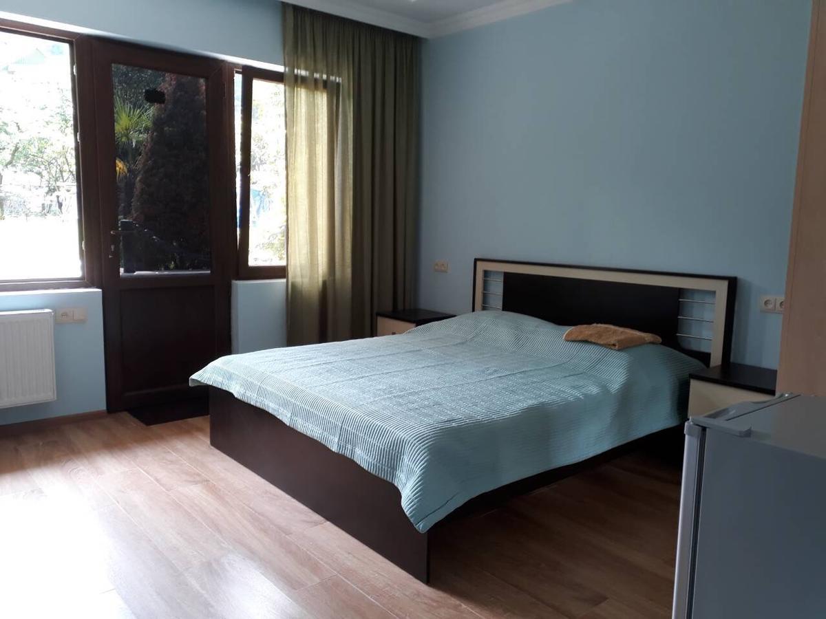 House On Moryakov 55 Aparthotel Чакви Екстериор снимка
