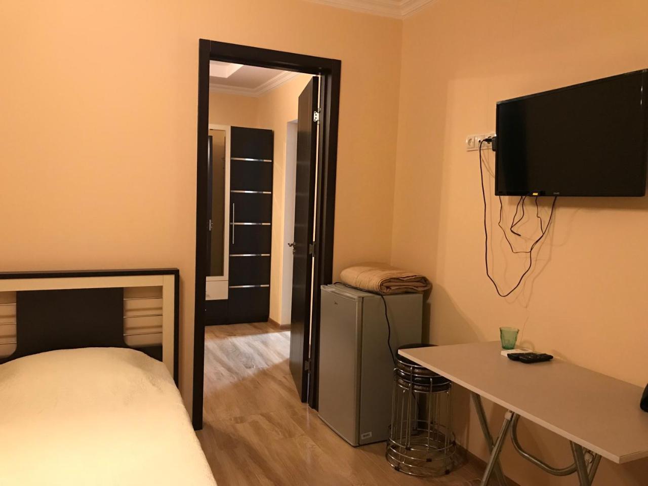 House On Moryakov 55 Aparthotel Чакви Екстериор снимка